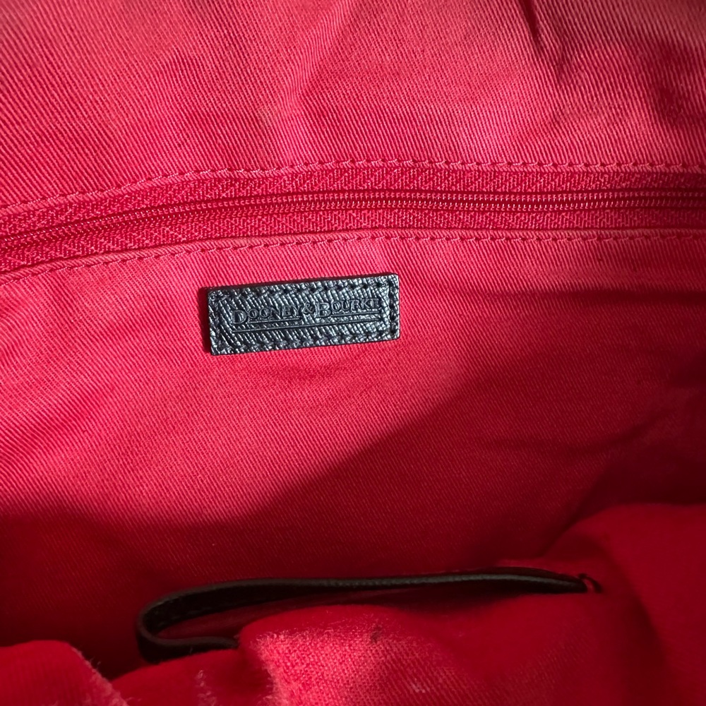 Vintage Dooney & Bourke Red Interior Large Purse/Tote with flaws - Picture 8 of 15